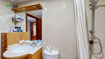 Piso en venta en San Bartolomer Etorbidea, Bagatza-San Vicente (Barakaldo) de 299.900 €
