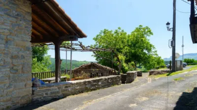 House Next to the Quejana Monumental Complex photo 5