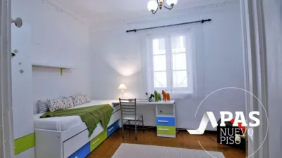 Piso en venta en Plaza de Numancia, Numancia-San Fernando (Santander) de 280.000 €