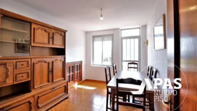 Semi-detached house on Barrio Moncobe Street photo 12
