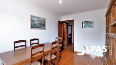 Semi-detached house on Barrio Moncobe Street photo 11