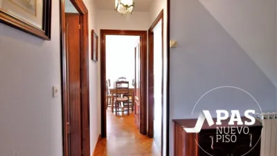 Semi-detached house on Barrio Moncobe Street photo 25