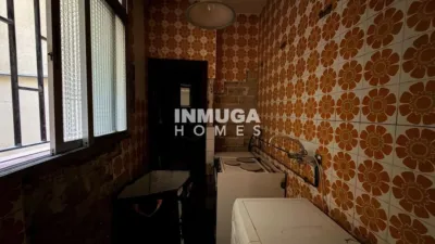 Apartment on Calle de San Hermenegildo photo 12