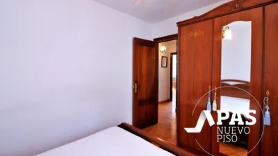 Semi-detached house on Barrio Moncobe Street photo 26