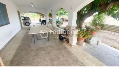 Chalet in Novelda photo 4