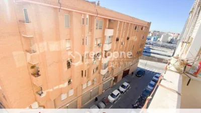 Piso en San Blas photo 24