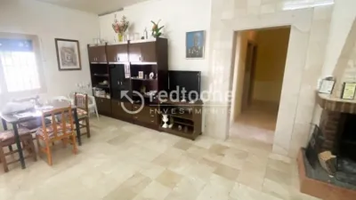 Chalet in Novelda photo 2