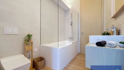 Apartment on Calle Álvarez Sereix, 13 photo 19