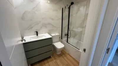 Piso en calle Martxoak 8 Etorbidea photo 29