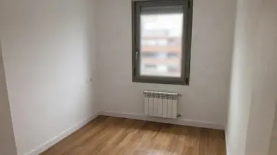 Piso en calle Martxoak 8 Etorbidea photo 25