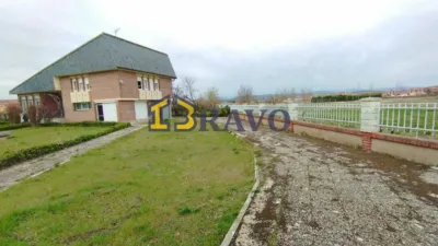 Chalet in La Penilla photo 3