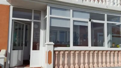 Chalet in Villanueva de La Lastra photo 2