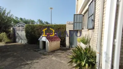 Chalet for sale in El Puente de Villanueva photo 3