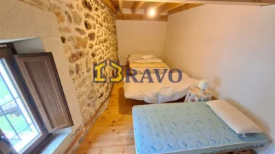 House in Panizares photo 18