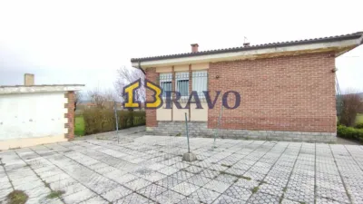 Chalet in La Penilla photo 8