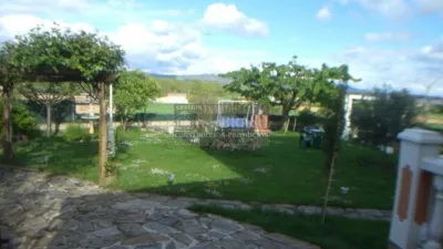 Chalet in Villanueva de La Lastra photo 3