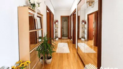Apartment on Aita Luis Villasante Street photo 17