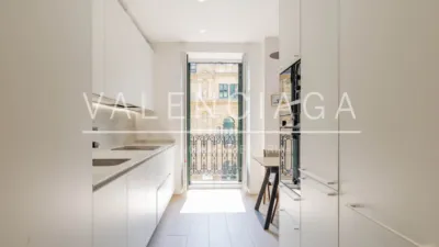 Apartment next to Boulevard and Paseo de Salamanca photo 10