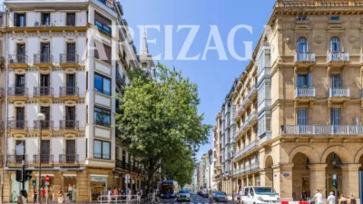 Apartment on Urbieta Street photo 36