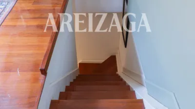 Apartment on Urbieta Street photo 22