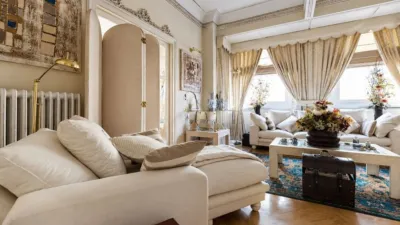 Flat in Las Arenas-Centre photo 7