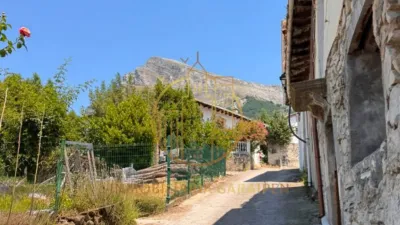 House in Unanu photo 54