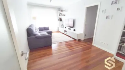 Apartment on Camilo Villabaso Street photo 6