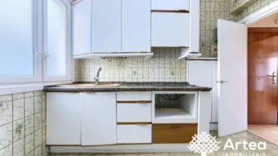 Apartment on Blas de Otero Street photo 11