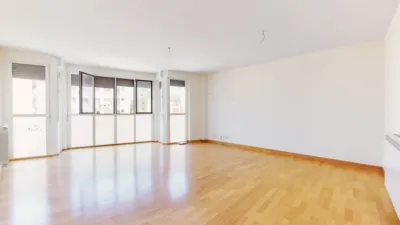 Flat on Calle de Artajona photo 3
