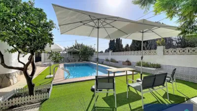 Chalet on Carrer Gesmil, 2 photo 4