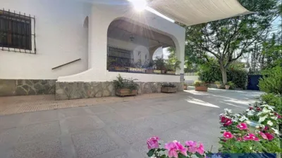 Chalet on Carrer Gesmil, 2 photo 5