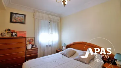 Apartment on Calle de Gerona photo 3