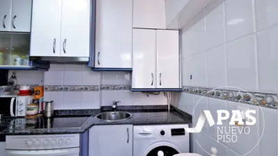 Apartment on Calle de Gerona photo 17