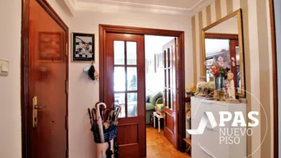 Apartment on Calle de Gerona photo 2