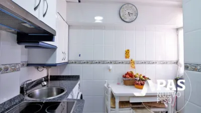Apartment on Calle de Gerona photo 8