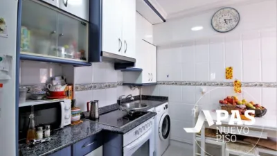 Apartment on Calle de Gerona photo 5