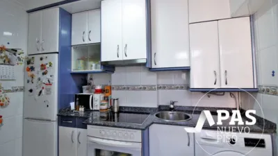 Apartment on Calle de Gerona photo 18