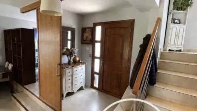 Chalet en Chalet Independiente en Venta en Villarcayo. photo 7