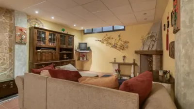 Semi-detached house in Arre photo 57
