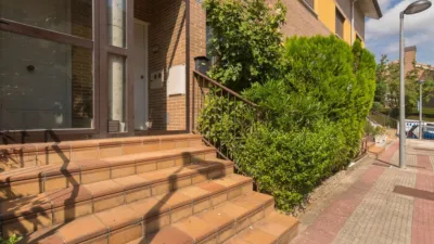 Semi-detached house in Arre photo 2