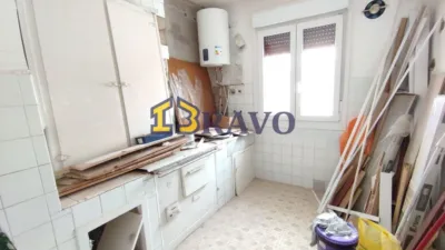 Apartment with Bar Frontage in Medina de Pomar photo 8
