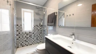 Apartment in Plaza de Cuatro Caminos photo 17