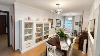 Apartment on Avenida de Roces photo 8