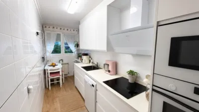 Apartment on Avenida de Roces photo 12