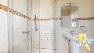 Flat on Calle de la Galana photo 31