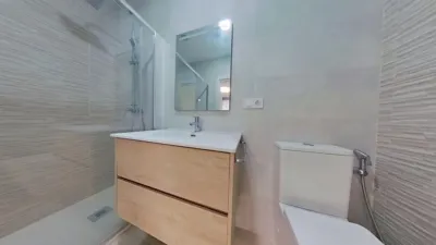 Apartment on Calle de Gerona photo 22