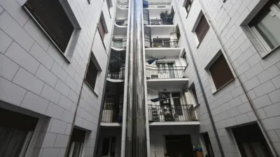 Apartment on Alameda de Recalde photo 13
