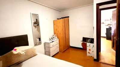 Piso en calle Hernani photo 12