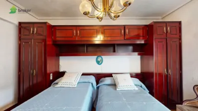 Flat on Calle de Goya photo 18