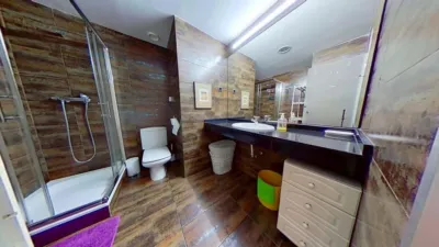 Studio for sale on Calle Miguel Yuste photo 7